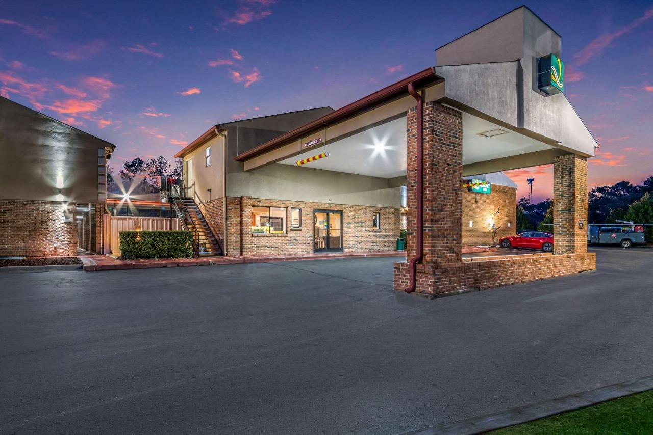 Quality Inn Columbia Airport West Columbia Bagian luar foto