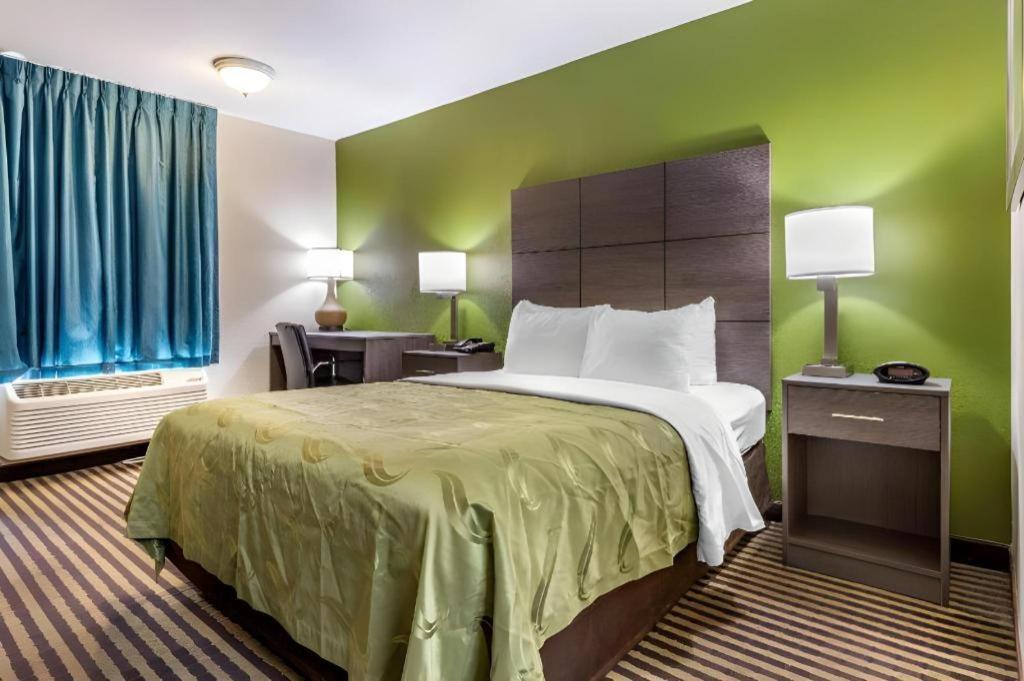 Quality Inn Columbia Airport West Columbia Bagian luar foto