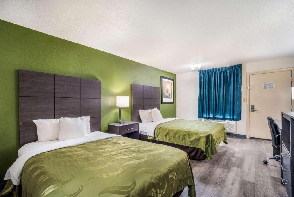 Quality Inn Columbia Airport West Columbia Bagian luar foto