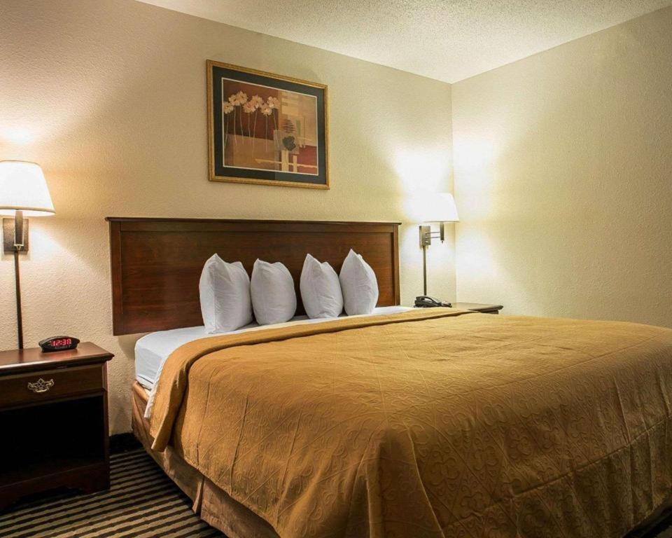 Quality Inn Columbia Airport West Columbia Bagian luar foto